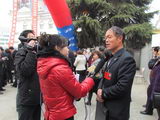 高清組圖：人大代表接受媒體采訪(fǎng)