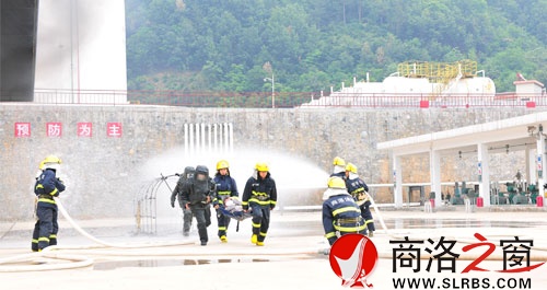 火場(chǎng)救人