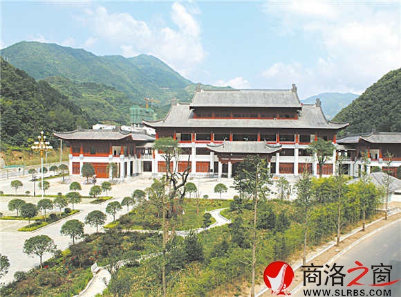 美麗鄉(xiāng)村云鎮(zhèn)的入村門戶區(qū)暨游客接待中心